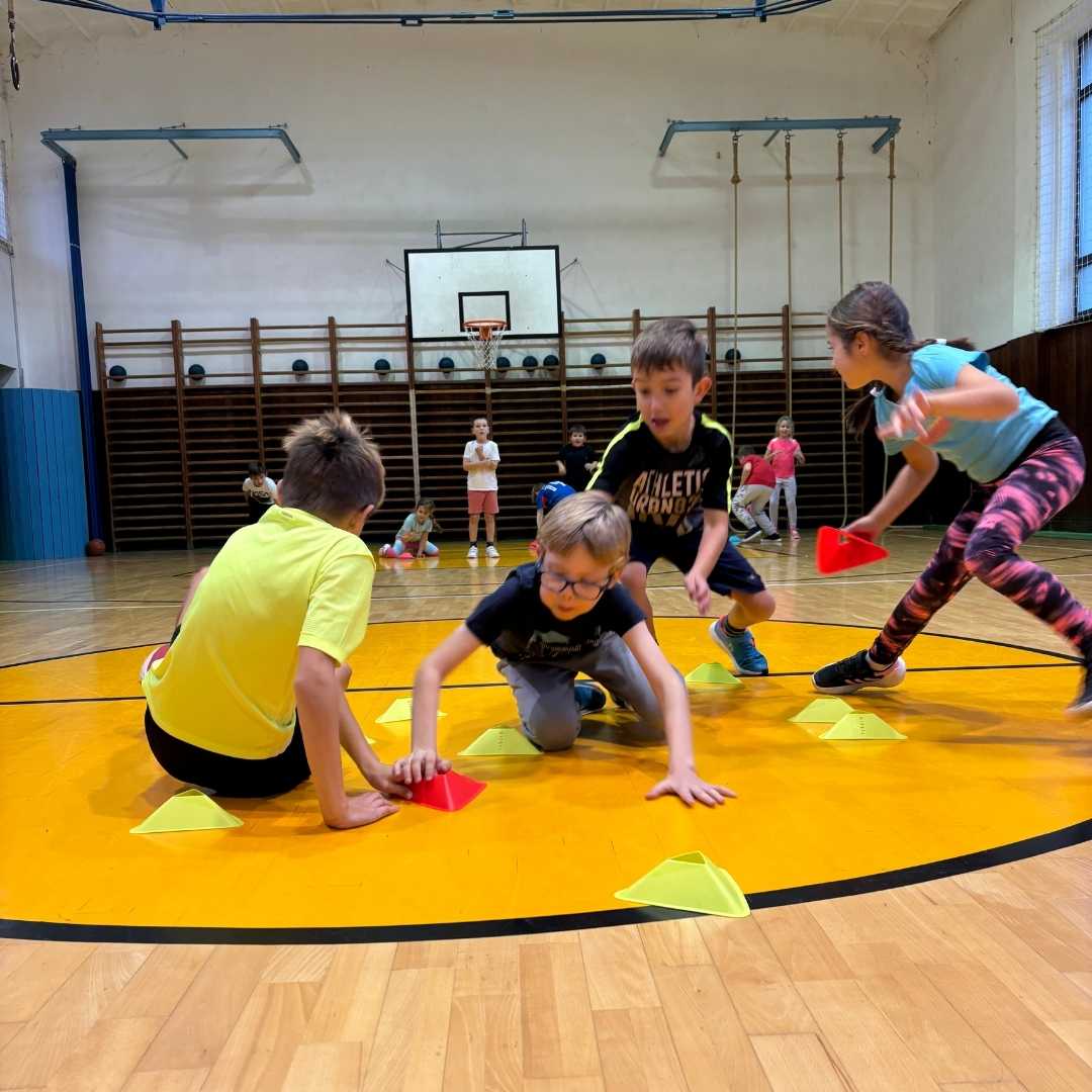Deti pri pohybovom tréningu v The Movement Club